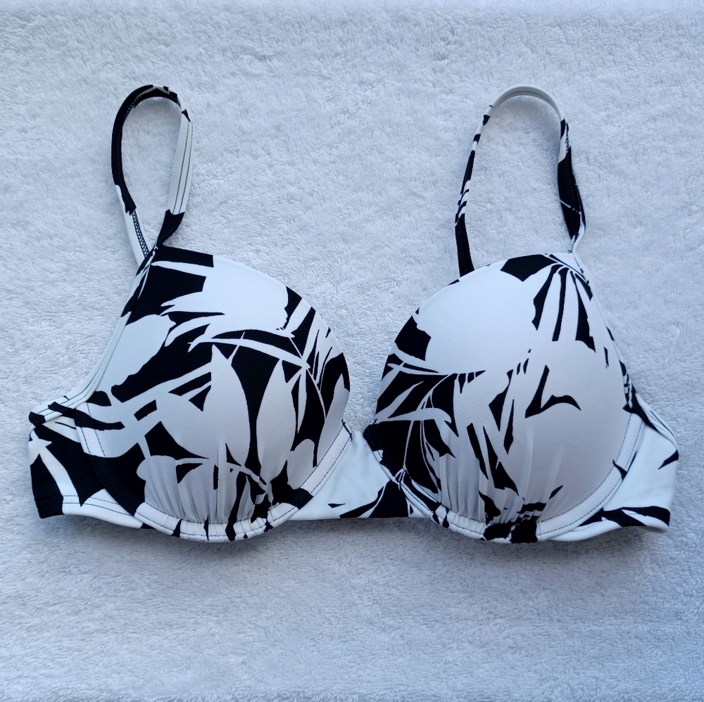 Venus Cabana Night Push Up Bikini Top, Size D